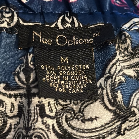 Nue Options elastic waist 3/4 sleeves split neckline satin feel top blouse M - Picture 4 of 6